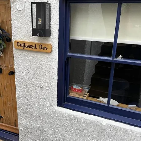 Nyaraló Driftwood Den *