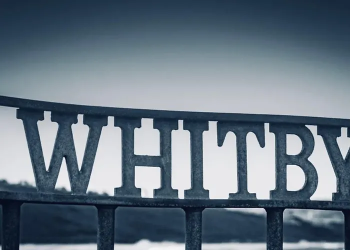 Driftwood Den * Whitby