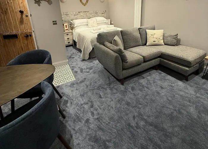 Driftwood Den Holiday home