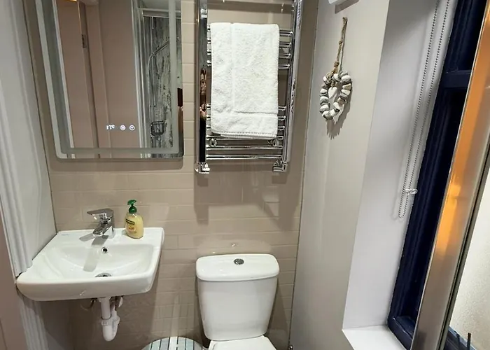 Driftwood Den Holiday home