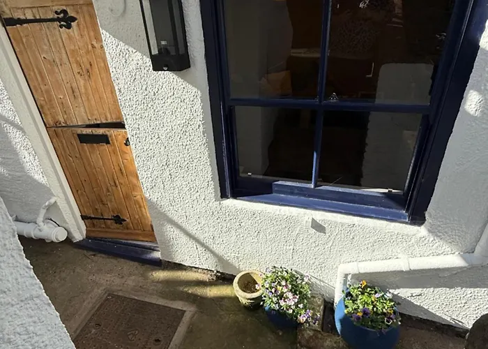 Holiday home Driftwood Den *